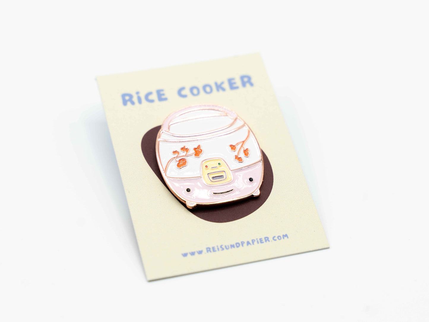 Enamel pin "Reiskocher" groß