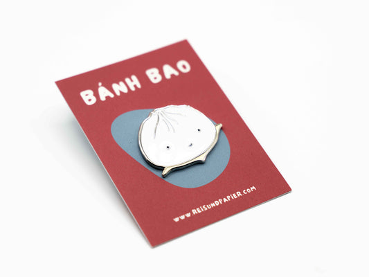 Enamel pin "Bao"